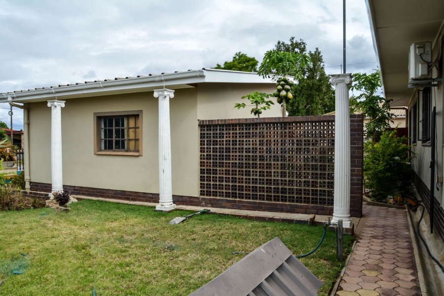 3 Bedroom Property for Sale in Vredendal Western Cape